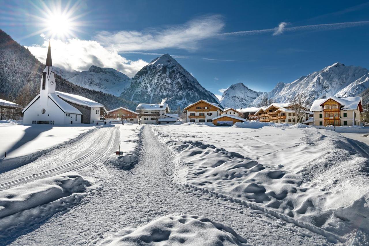 Rieser Achensee Resort Пертизау Екстер'єр фото